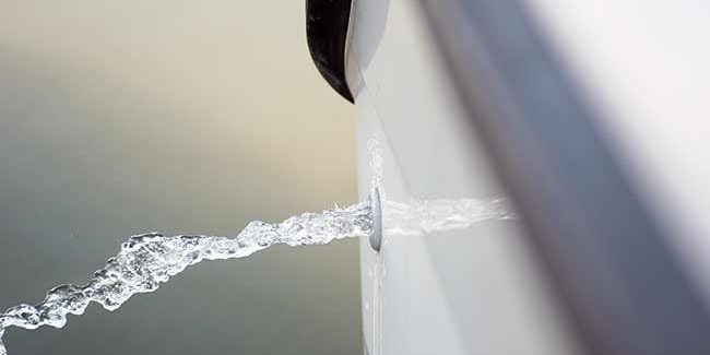 testing-new-pump Bilge pump fusing